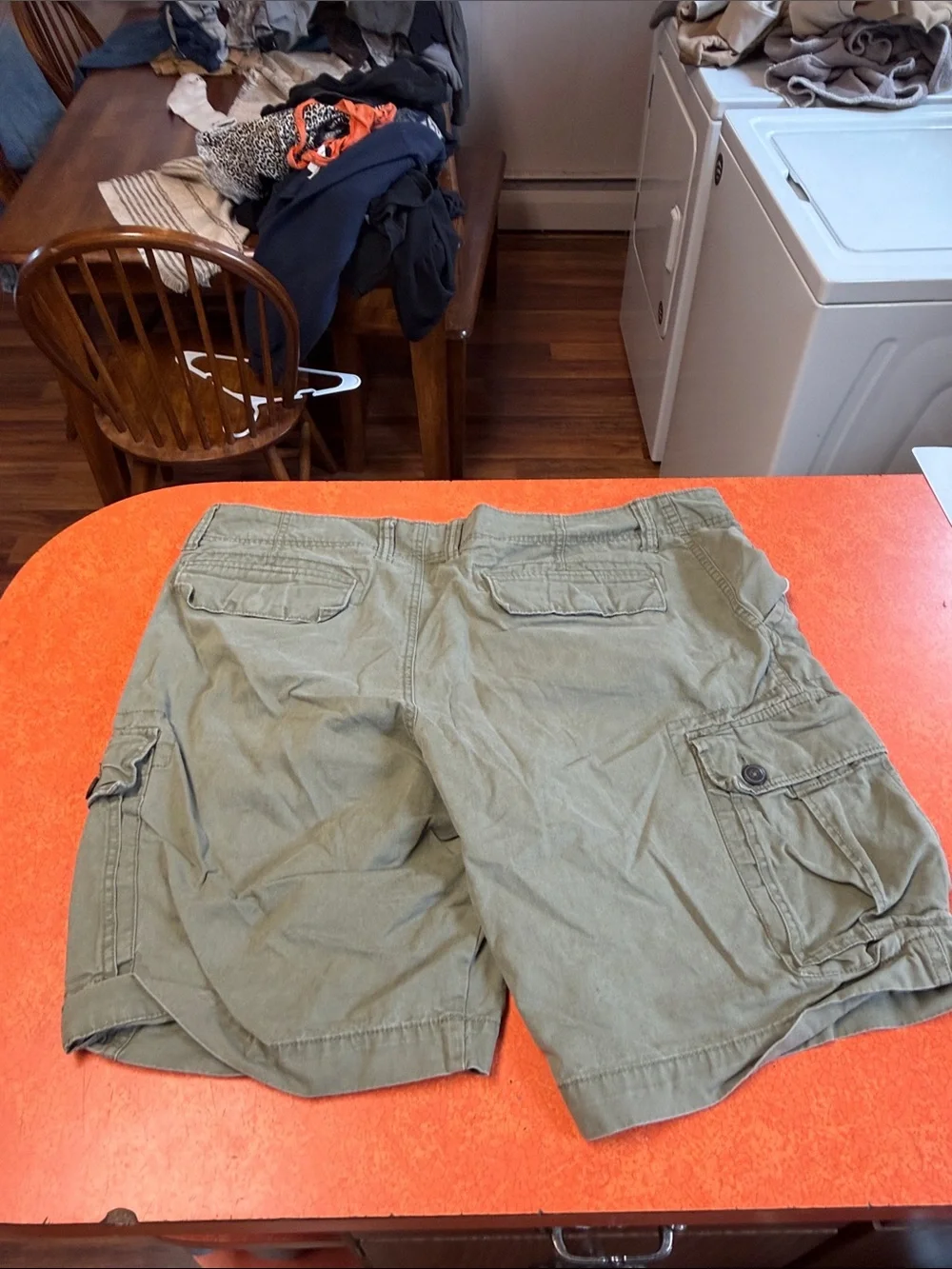 Old Navy Men's Cargo Shorts Olive